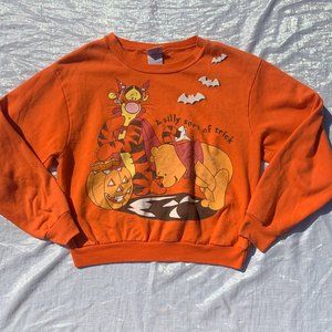 Vintage 2000 Disney Winnie the Pooh Halloween Sweater 🎃